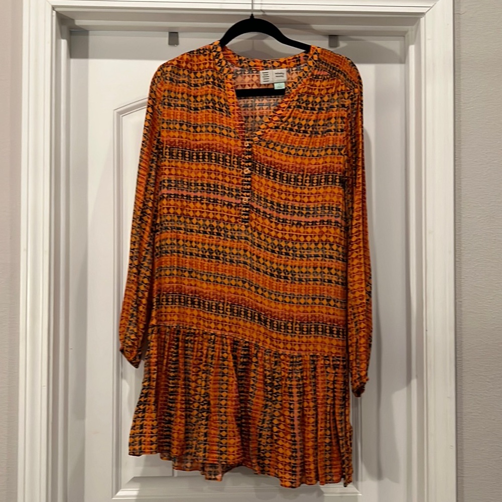 Anthropologie Drop Waist patterned dress; flowy fit; EUC - like new; size XS